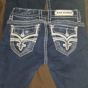 Rock revival size 27×33